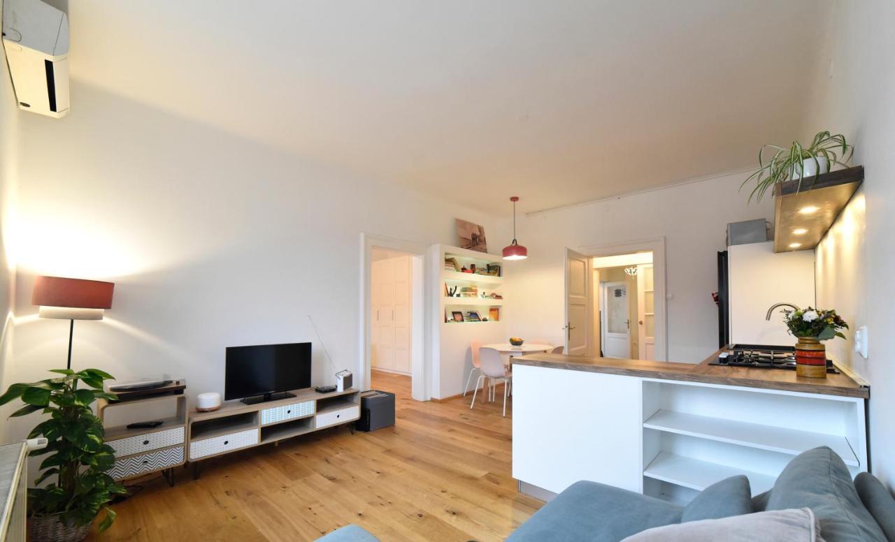 Cosy Lu Apartment Záhřeb Exteriér fotografie